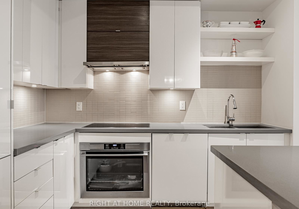 59-annie-craig-drive-etobicoke-ontario-w13457364