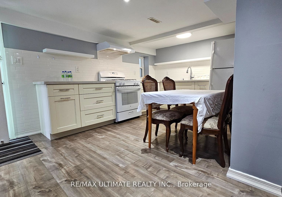 16-failsworth-avenue-toronto-ontario-w13457604