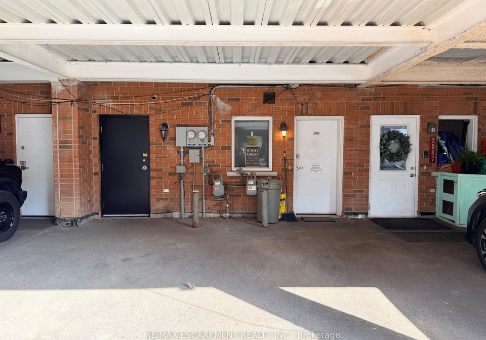 2085-pine-street-burlington-ontario-w13457654