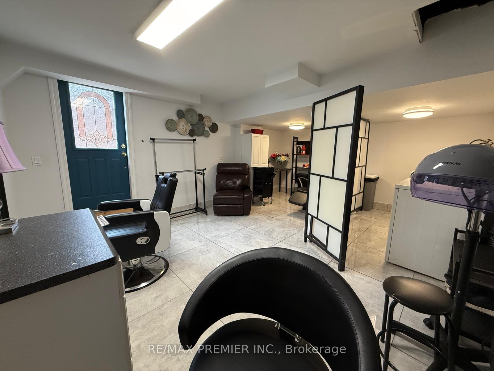 55-deerpark-crescent-brampton-ontario-w13457658