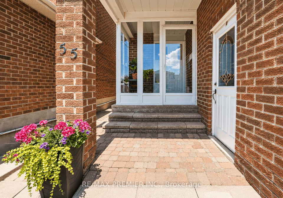 55-deerpark-crescent-brampton-ontario-w13457658