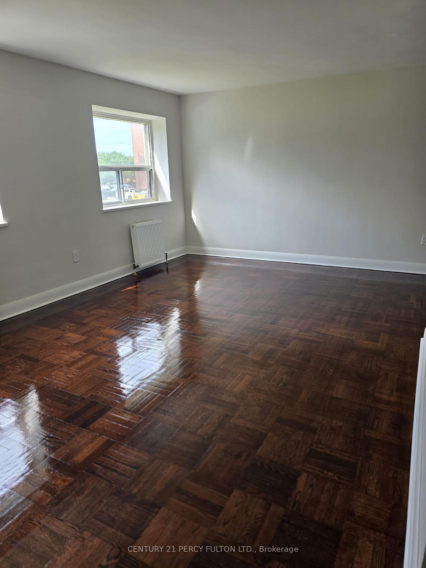1305-wilson-avenue-s-york-ontario-w13457938