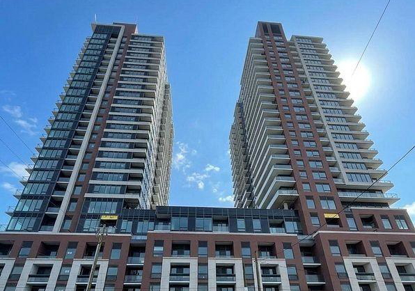 4010-eglinton-avenue-w-etobicoke-ontario-w13457964