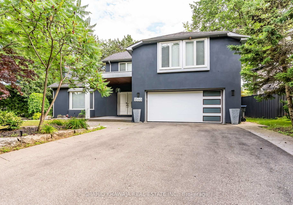1590-yew-street-mississauga-ontario-w13458328