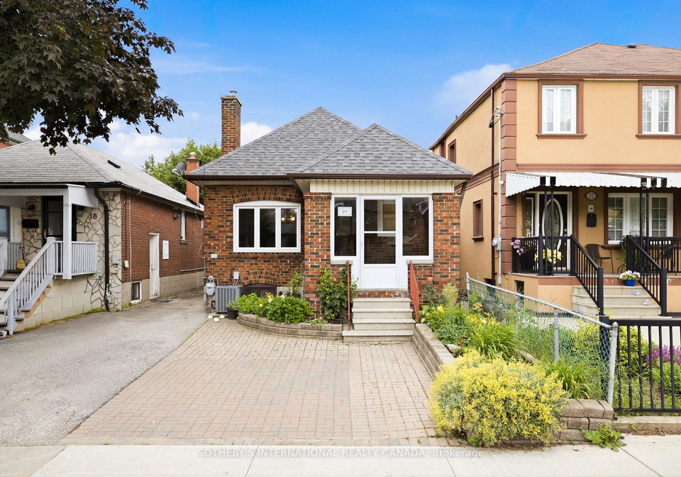 20-bicknell-avenue-toronto-ontario-w13458382