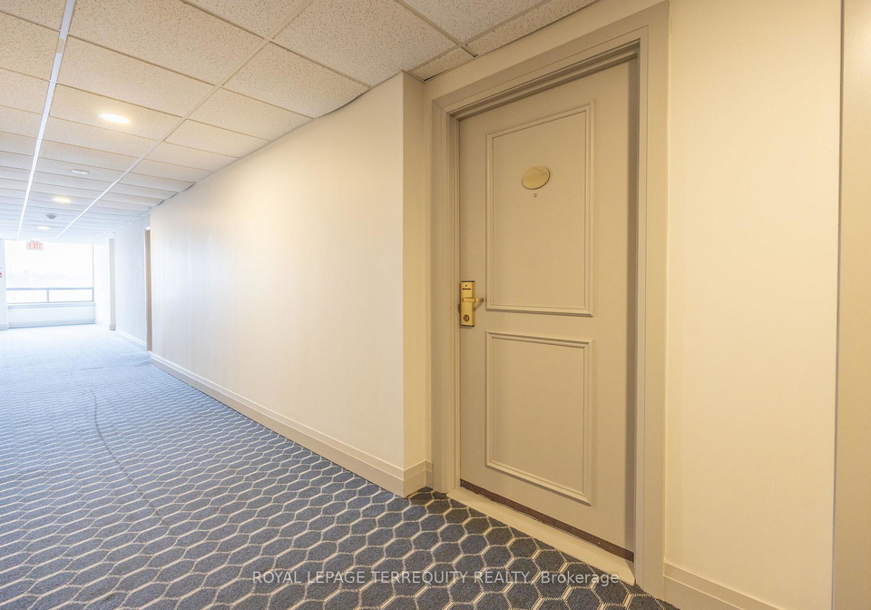 2737-keele-street-york-ontario-w13458574