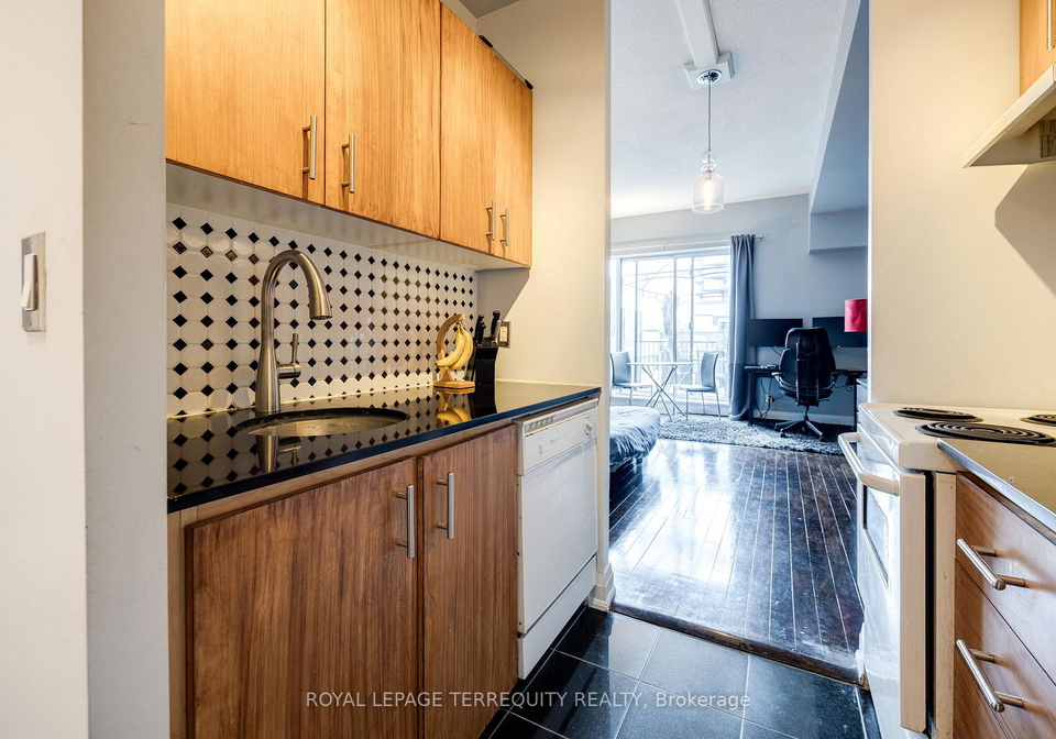 2737-keele-street-york-ontario-w13458574