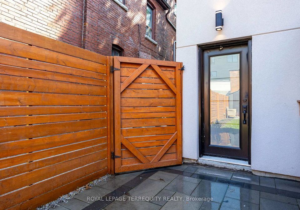 668-indian-road-toronto-ontario-w13458614