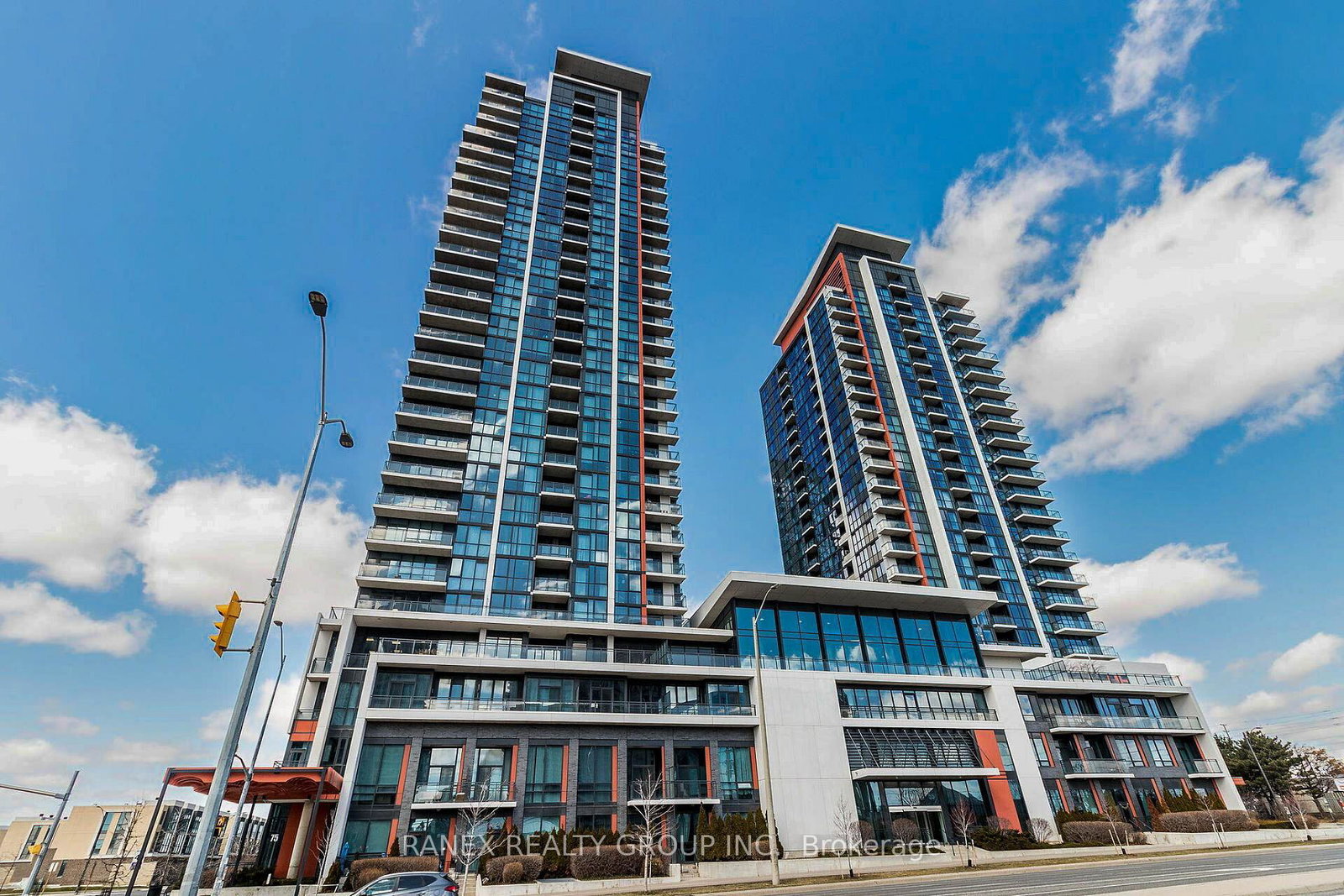 75-eglinton-avenue-w-mississauga-ontario-w13458654