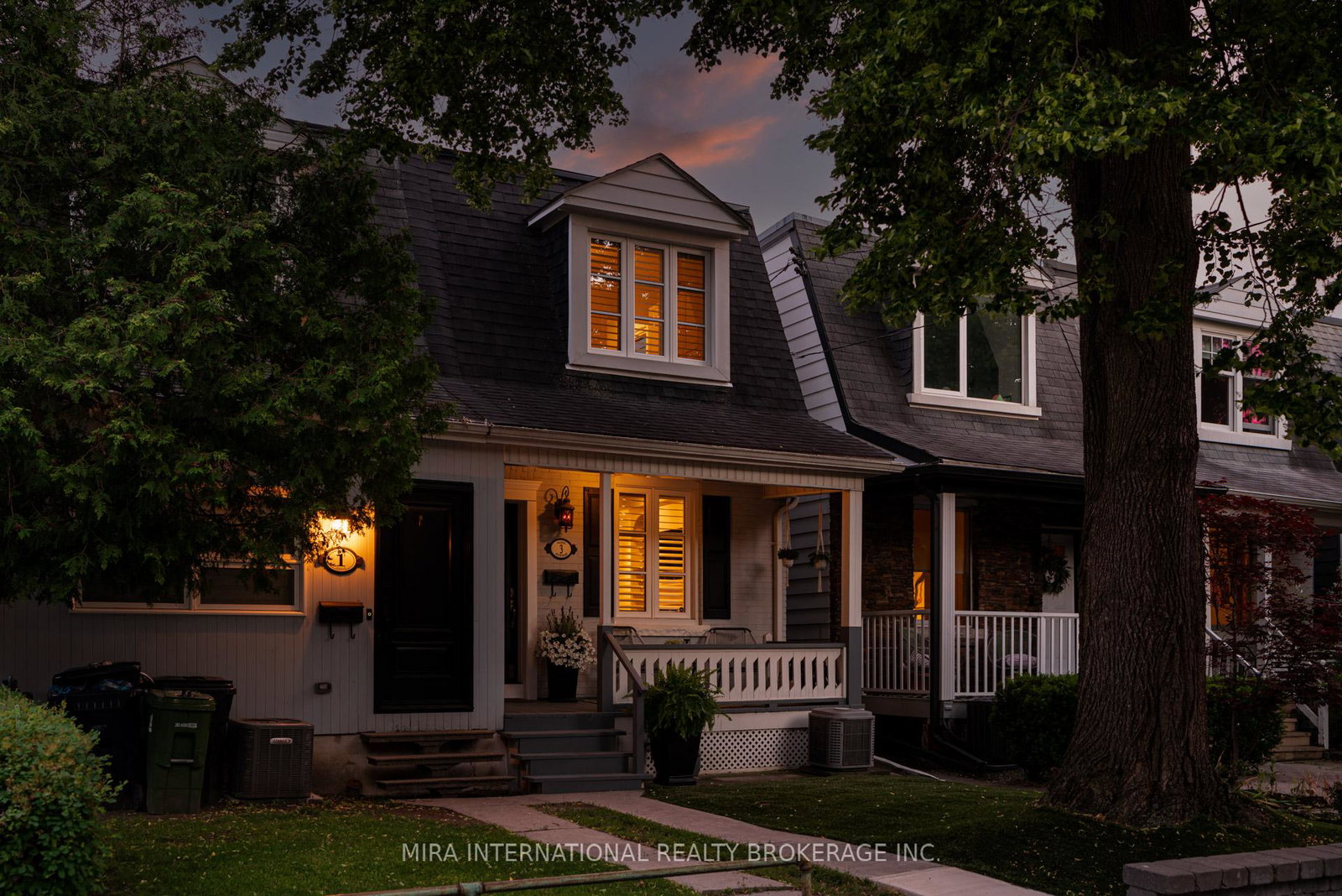 3-hugo-avenue-toronto-ontario-w13458714