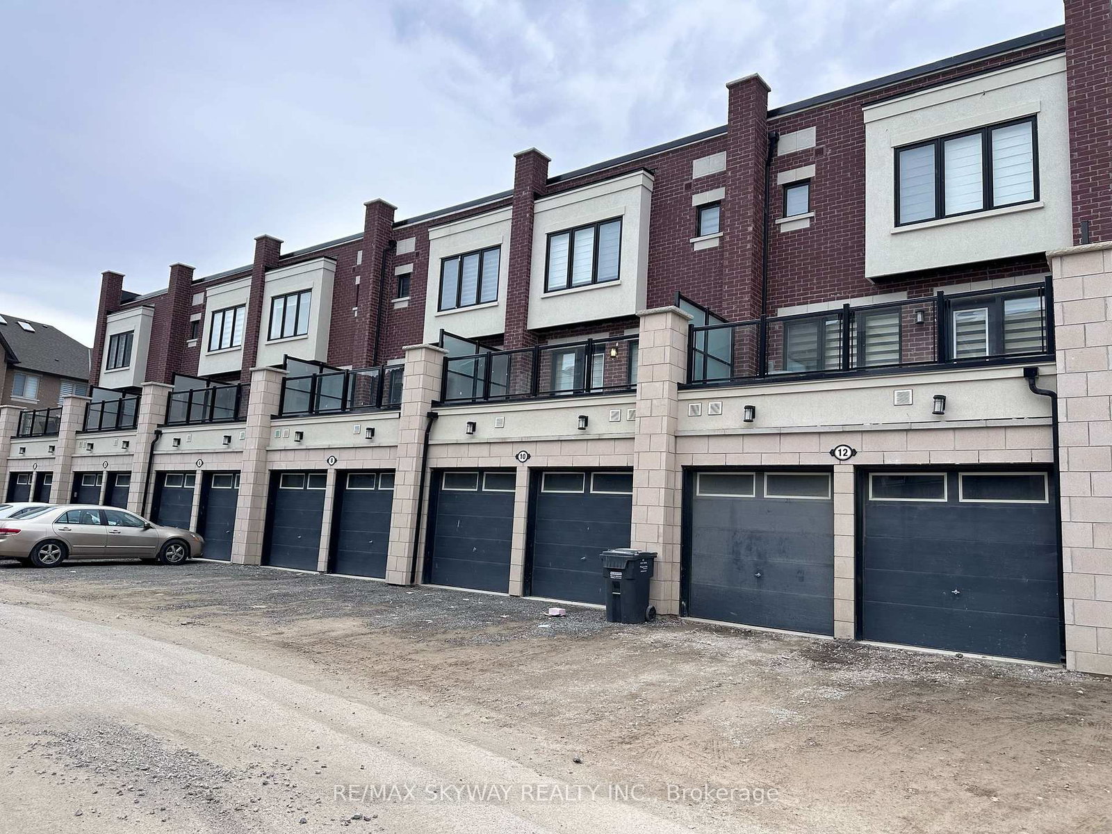 14-springdale-avenue-caledon-ontario-w13458796