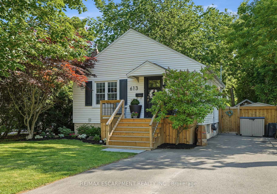 613-clark-avenue-w-burlington-ontario-w13458840
