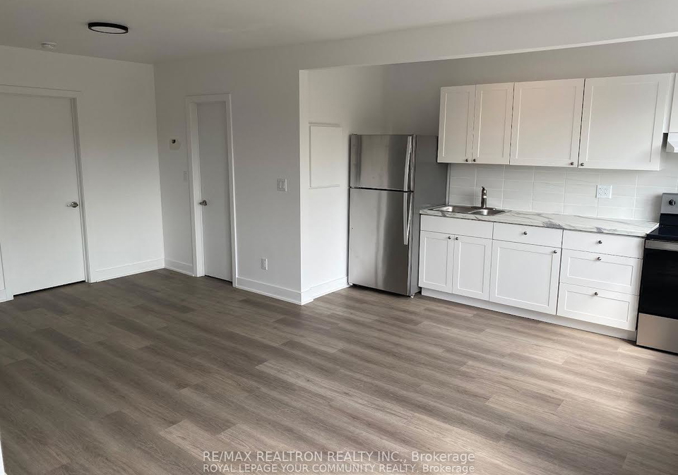 409-royal-york-road-n-etobicoke-ontario-w13458912