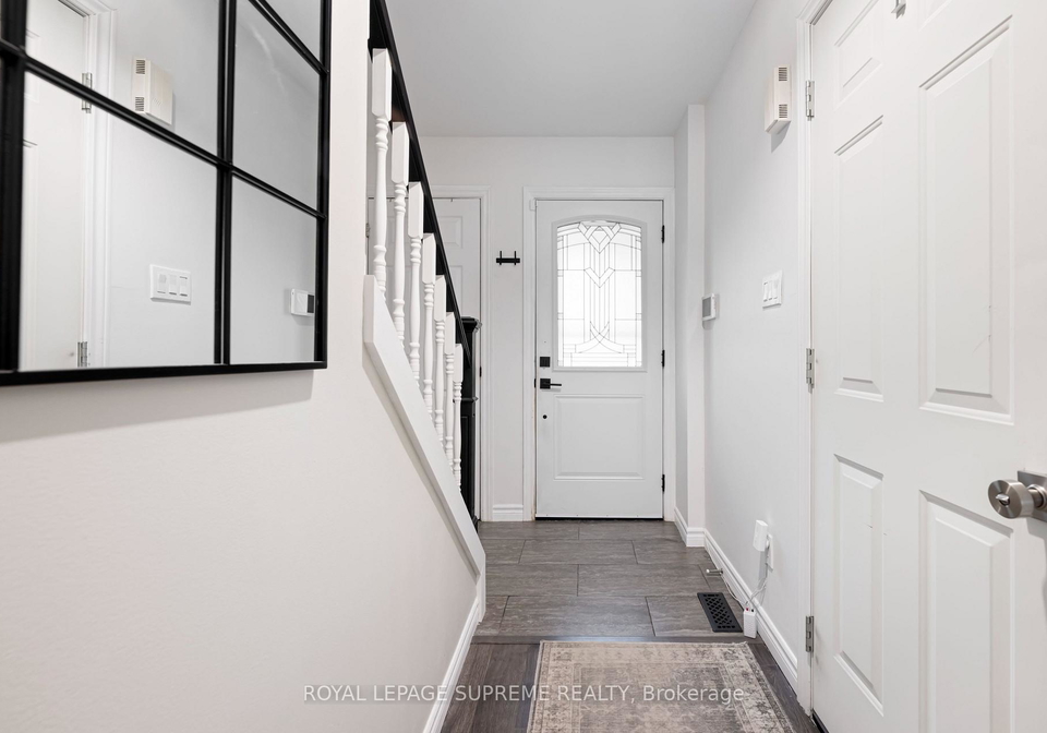 orange-mill-court-orangeville-ontario-w13458946