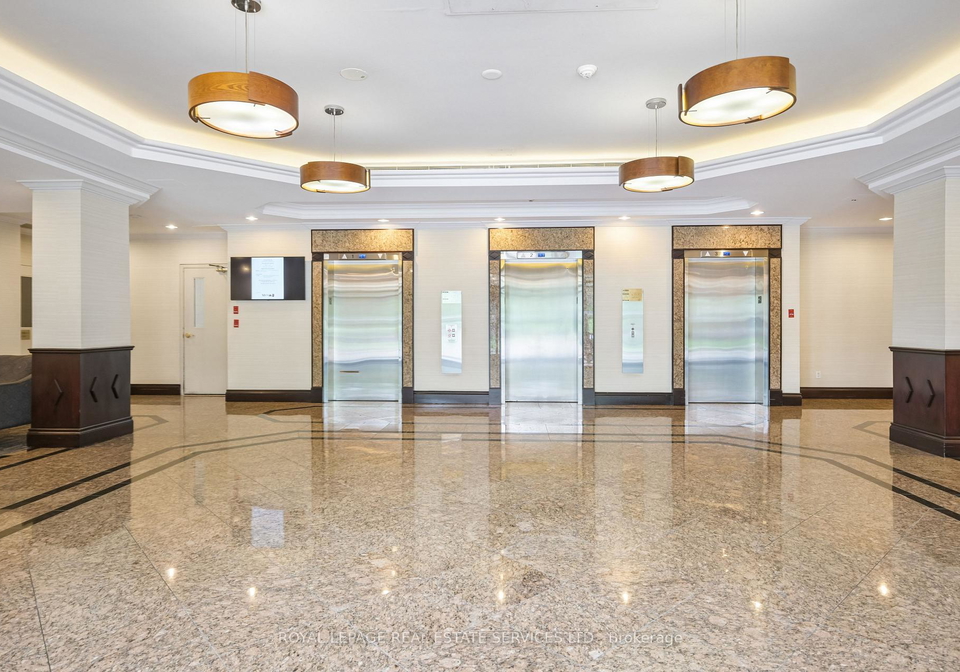 2155-burnhamthorpe-road-mississauga-ontario-w13459052