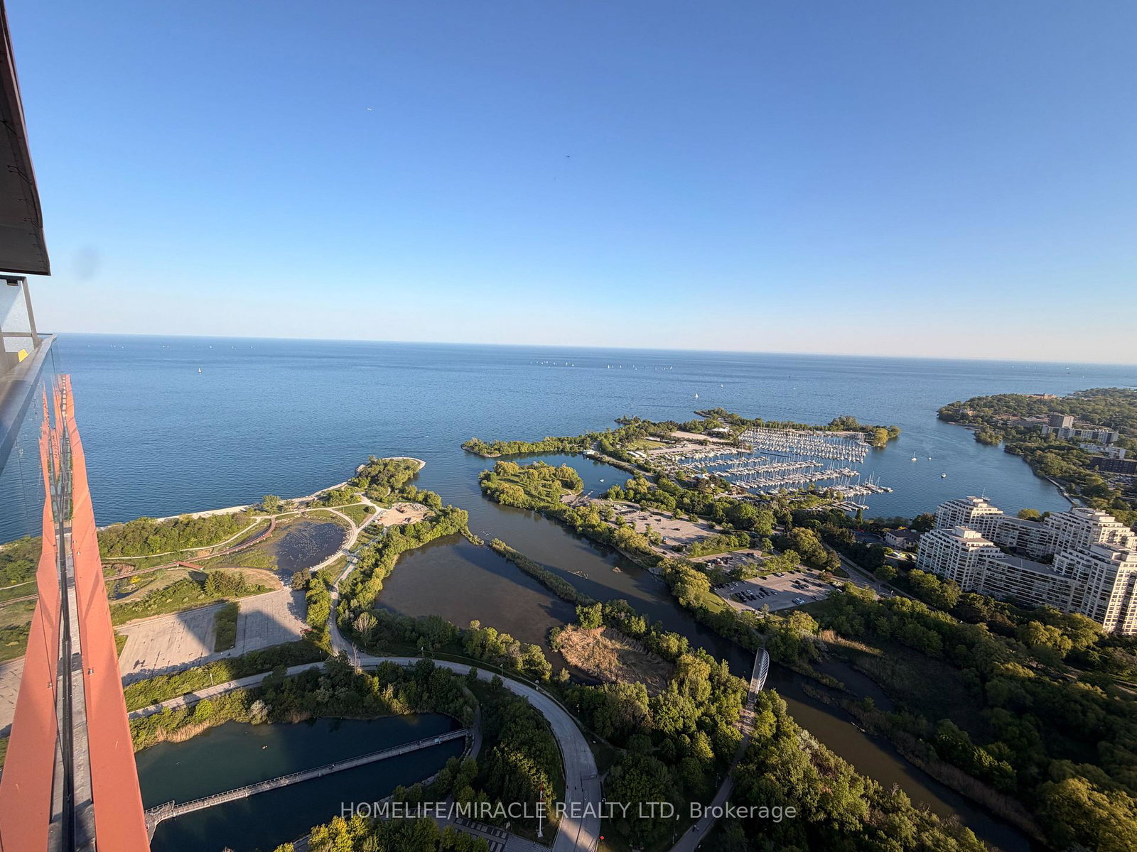 30-shore-breeze-drive-etobicoke-ontario-w13459106