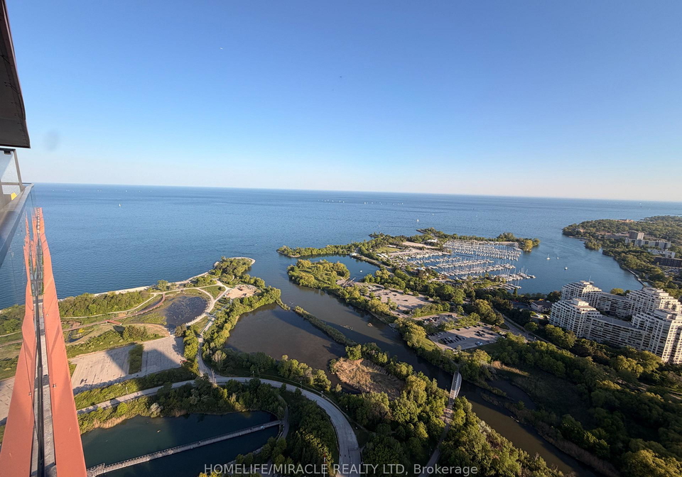 30-shore-breeze-drive-etobicoke-ontario-w13459106