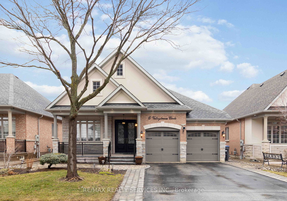 15-valleystream-circle-brampton-ontario-w13459190