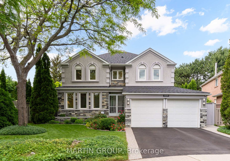 1359-saddler-circle-oakville-ontario-w13459222