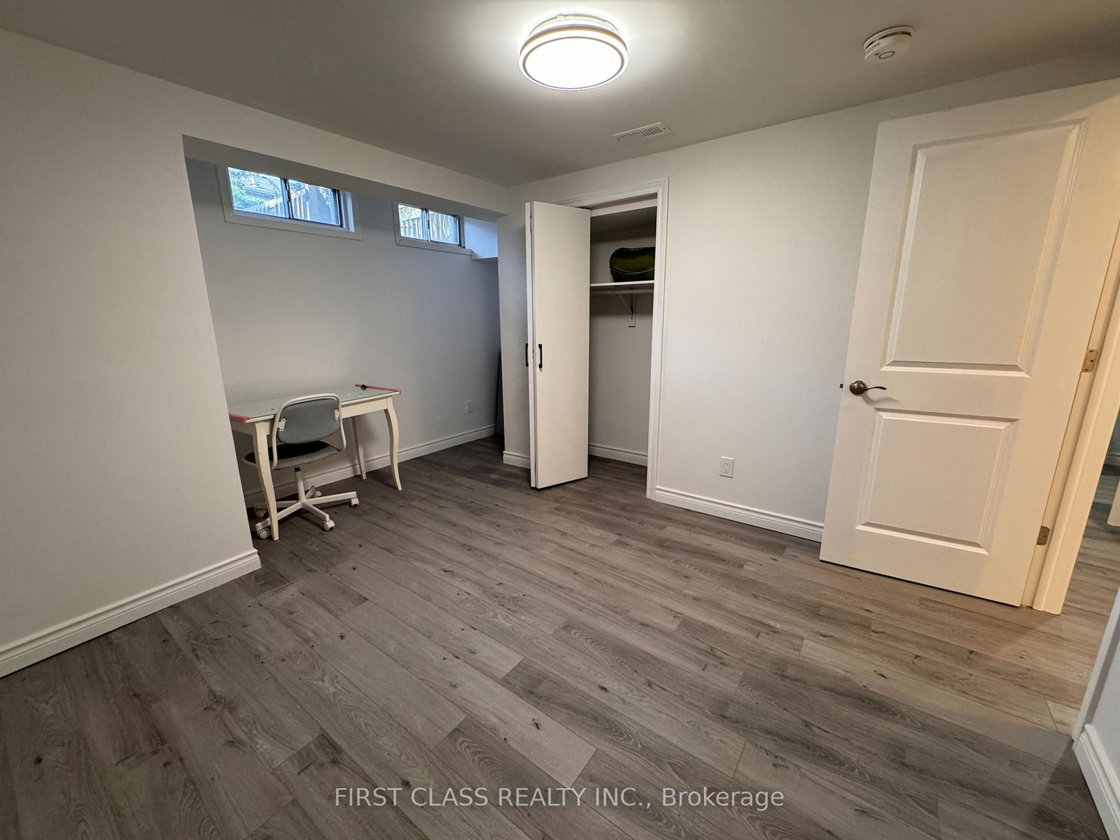 2793-lindholm-crescent-mississauga-ontario-w13459714