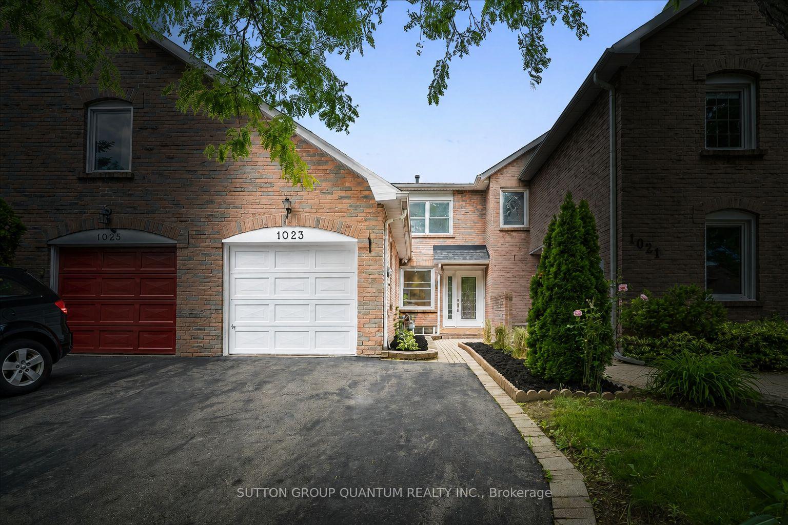 1023-runnymead-crescent-oakville-ontario-w13459858