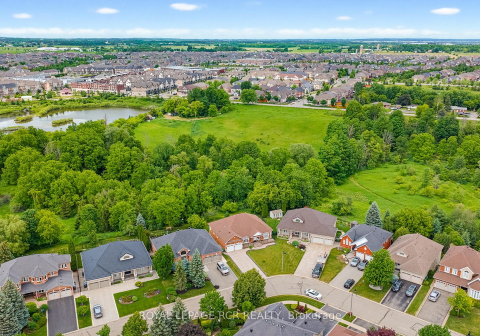 31-kirkwood-crescent-caledon-ontario-w13460014