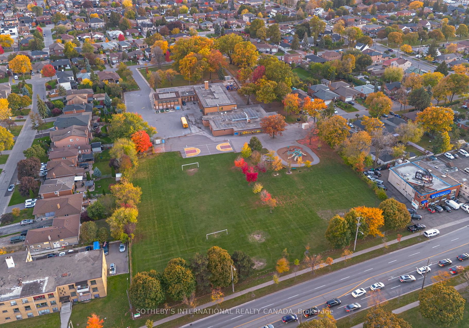 34-euphrasia-drive-north-york-ontario-w13460188