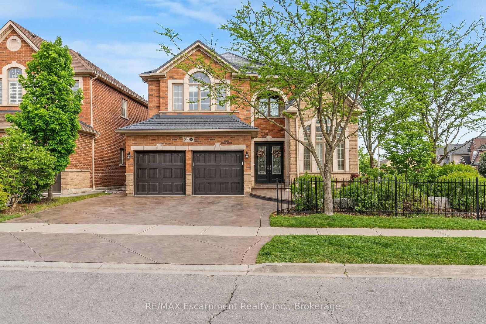 2298-salcome-drive-oakville-ontario-w13460478