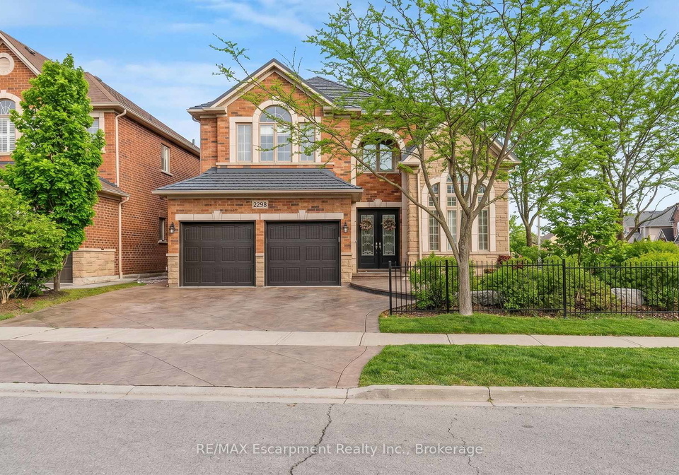 2298-salcome-drive-oakville-ontario-w13460478
