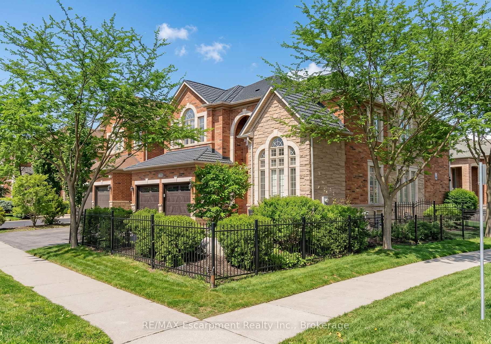 2298-salcome-drive-oakville-ontario-w13460478