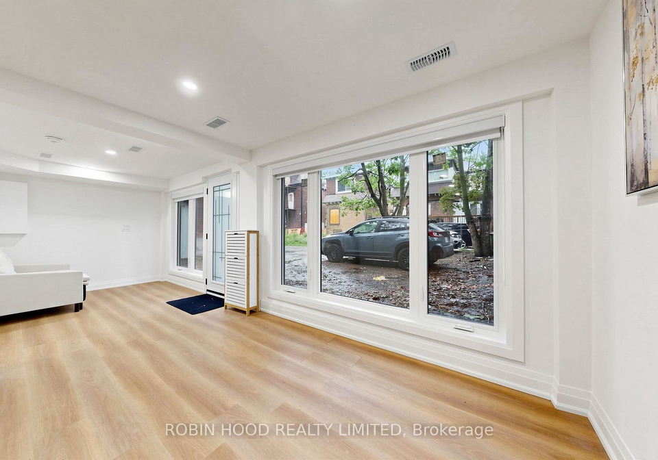 8-laxton-avenue-toronto-ontario-w13460498
