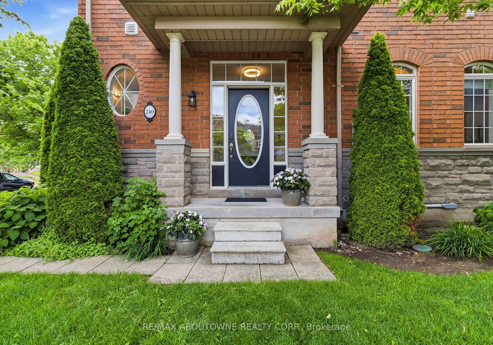 240-duskywing-way-oakville-ontario-w13460622