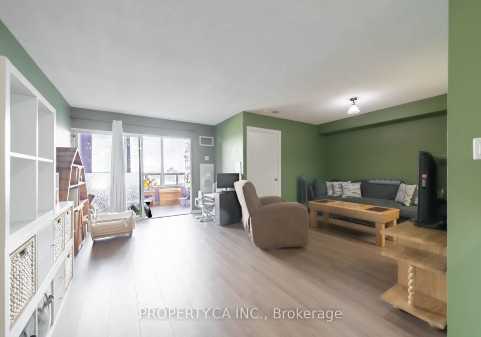 135-hillcrest-avenue-mississauga-ontario-w13460702