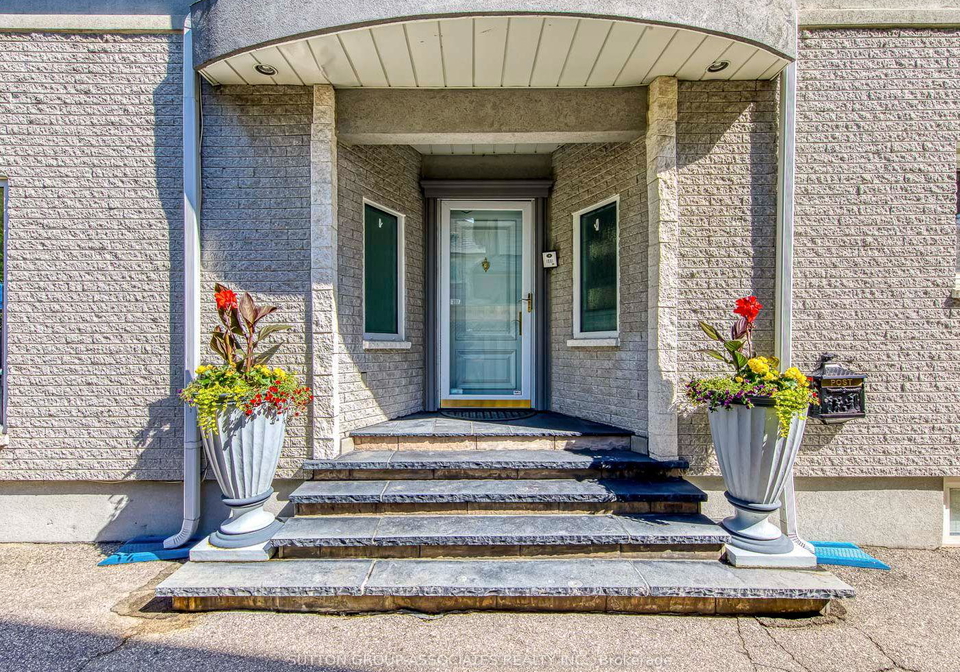 18-martin-grove-road-etobicoke-ontario-w13460792