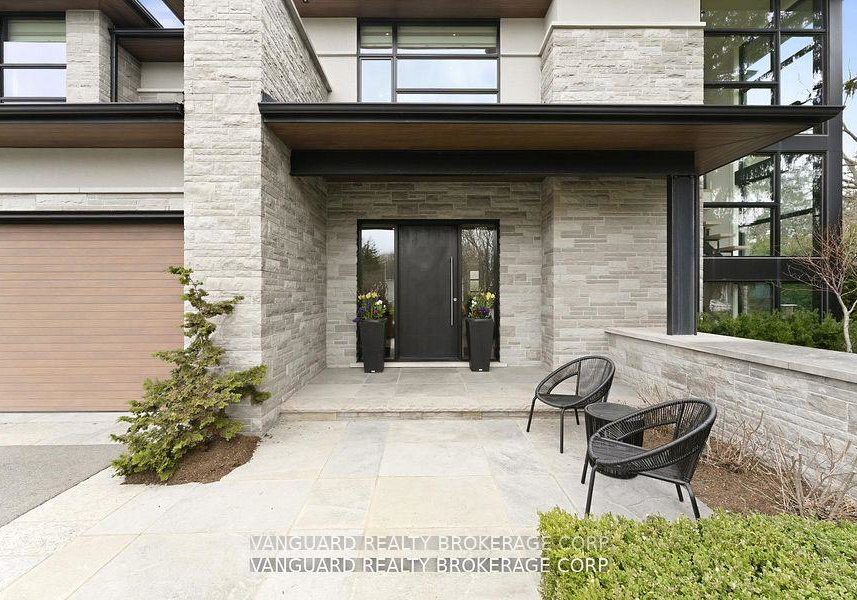 1099-truman-avenue-oakville-ontario-w13460798