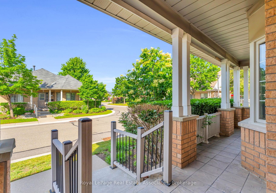 2-larkdale-terrace-brampton-ontario-w13461148