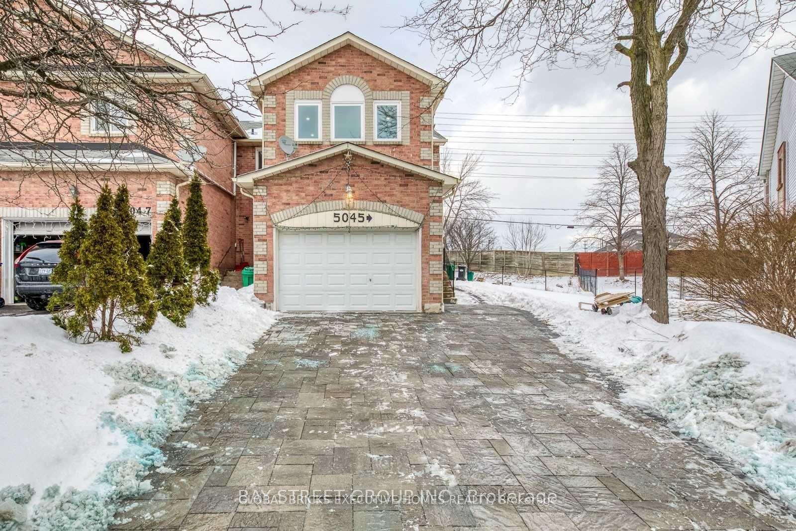 5045-rundle-court-mississauga-ontario-w13461210
