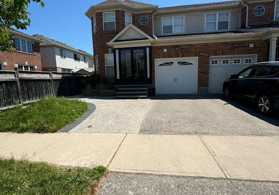 1076-wickson-way-milton-ontario-w13461266