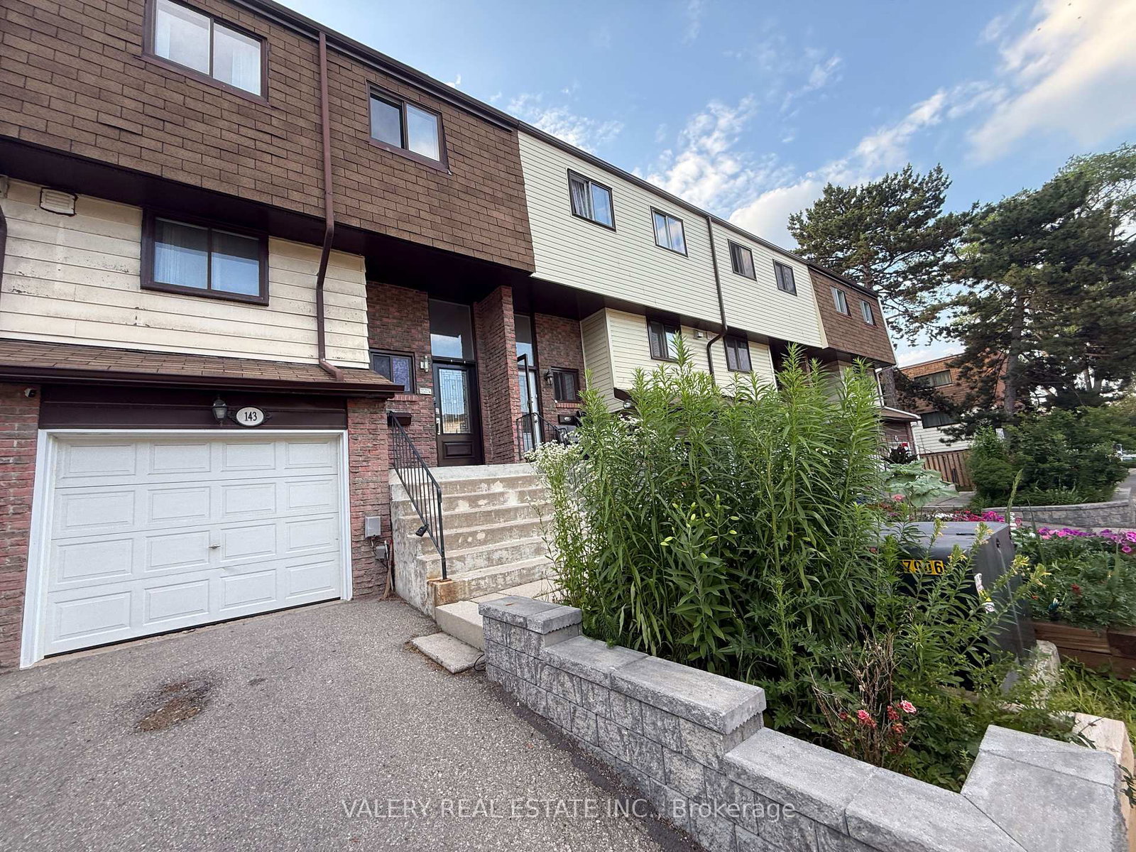 180-mississauga-valley-boulevard-mississauga-ontario-w13461312