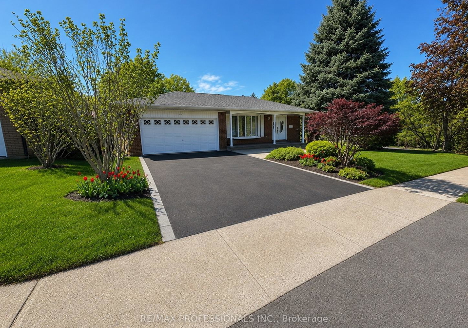 37-sunplains-crescent-etobicoke-ontario-w13461326