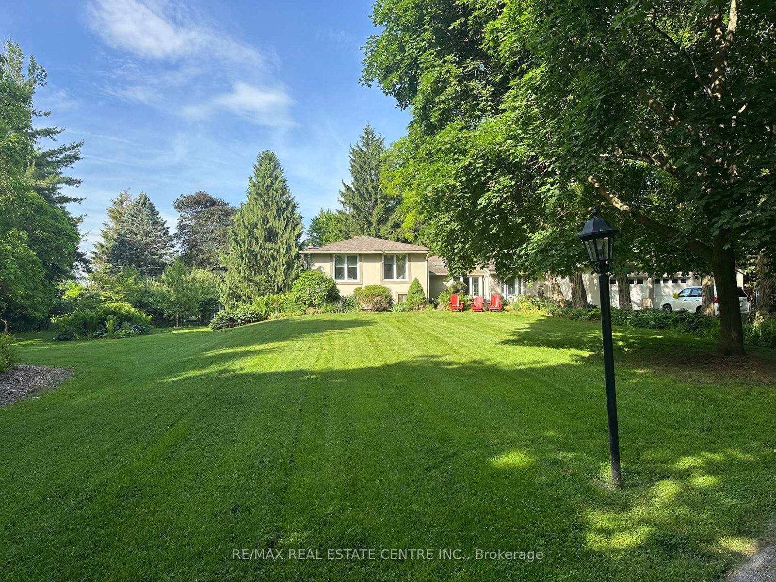 5590-blind-line-burlington-ontario-w13461332