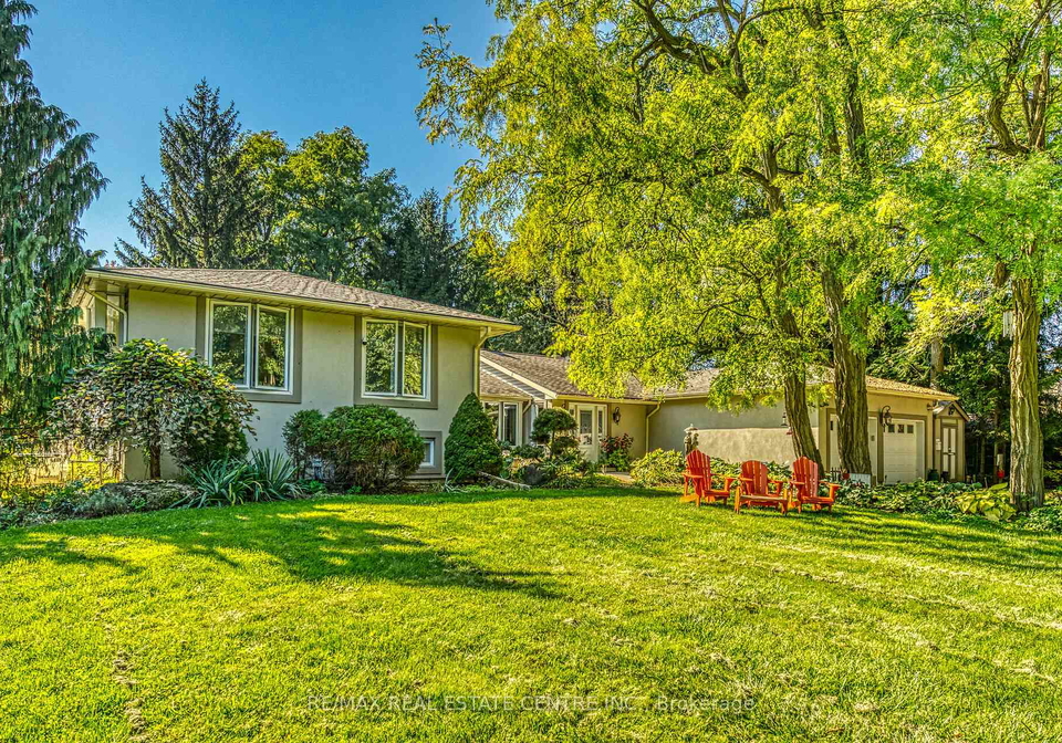 5590-blind-line-burlington-ontario-w13461332