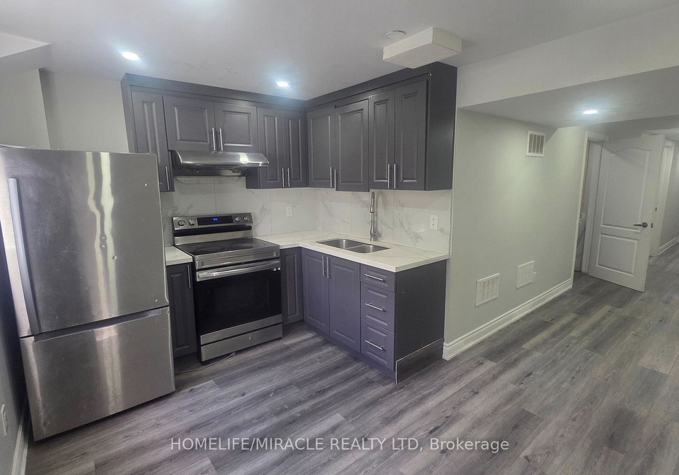 19-cobriza-crescent-brampton-ontario-w13461344
