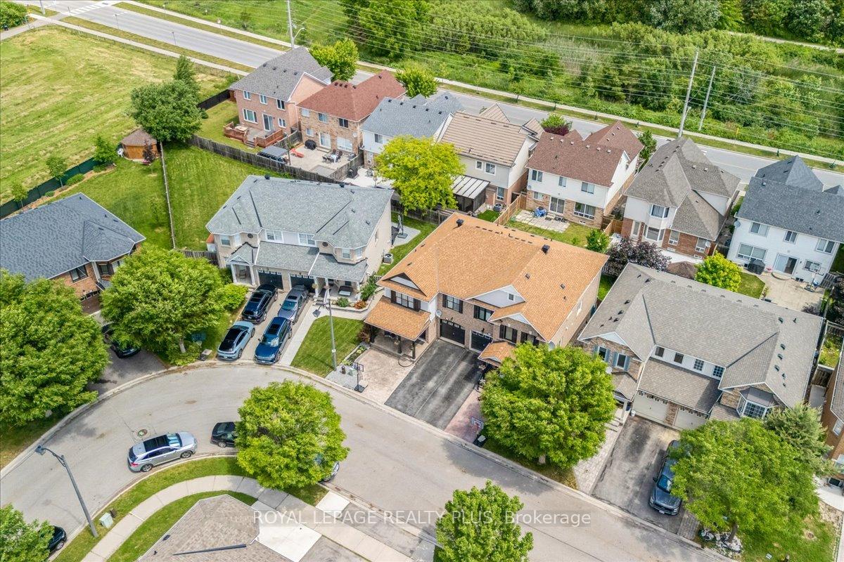858-shepherd-place-milton-ontario-w13461364