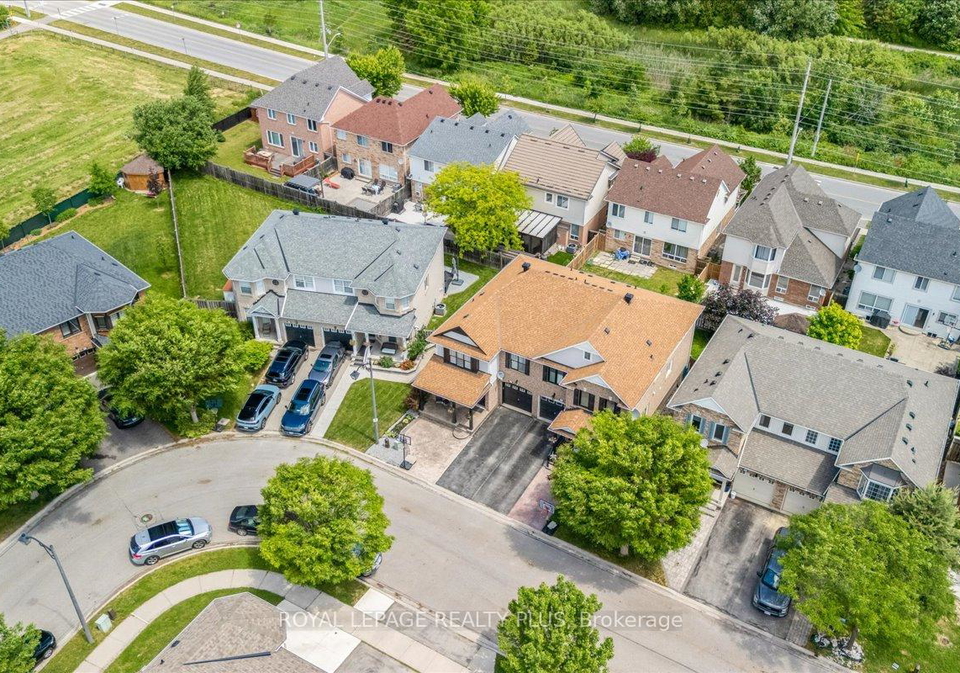 858-shepherd-place-milton-ontario-w13461364