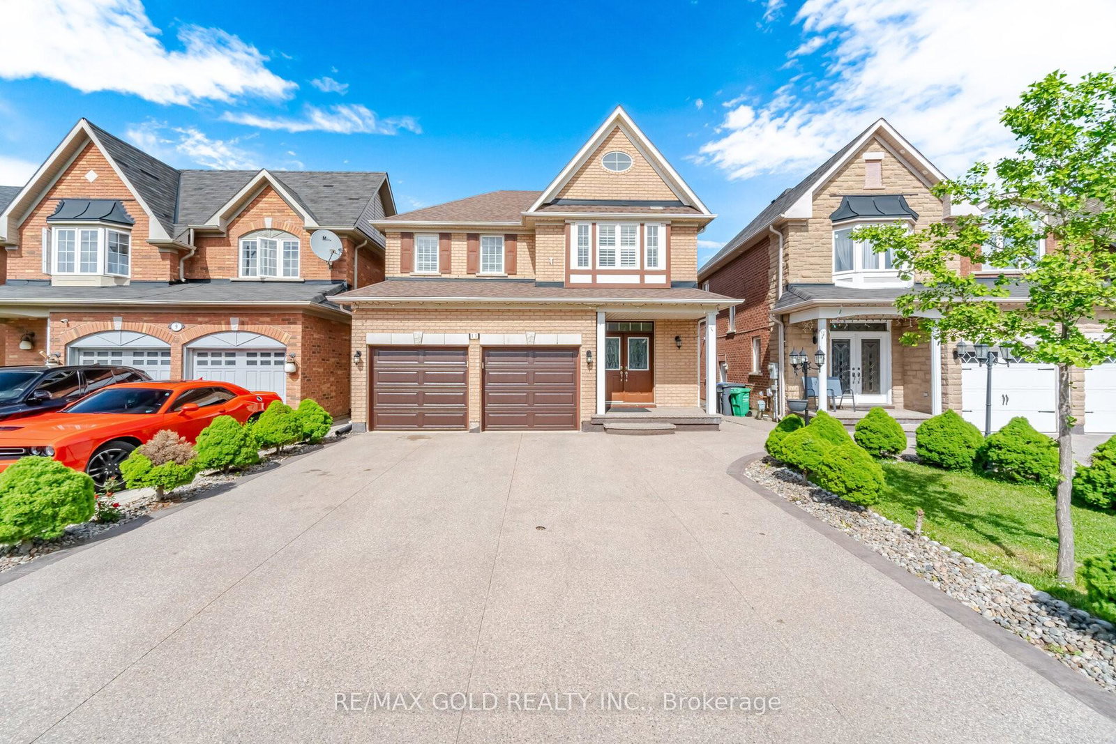 11-timberwolf-road-brampton-ontario-w13461382