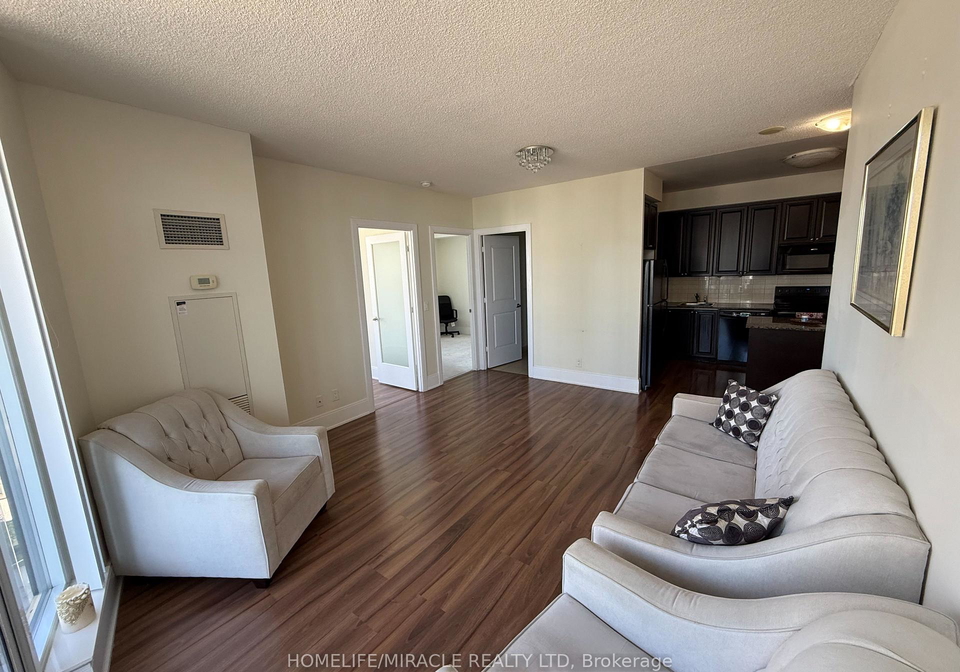 330-burnhamthorpe-road-w-mississauga-ontario-w13461422
