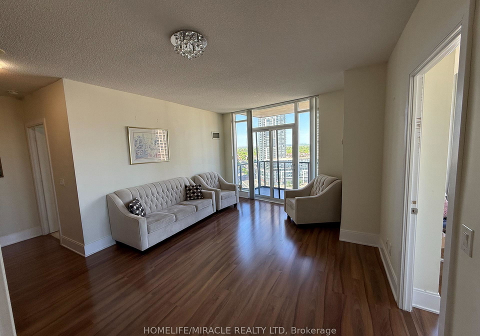 330-burnhamthorpe-road-w-mississauga-ontario-w13461422