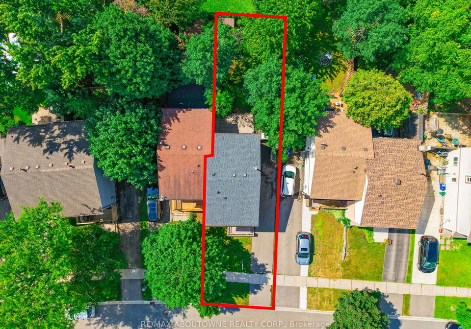 2260-manchester-drive-burlington-ontario-w13461430