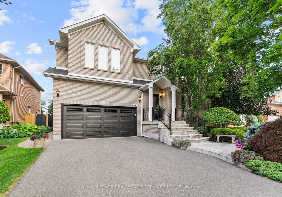 2045-rosemount-crescent-oakville-ontario-w13461544